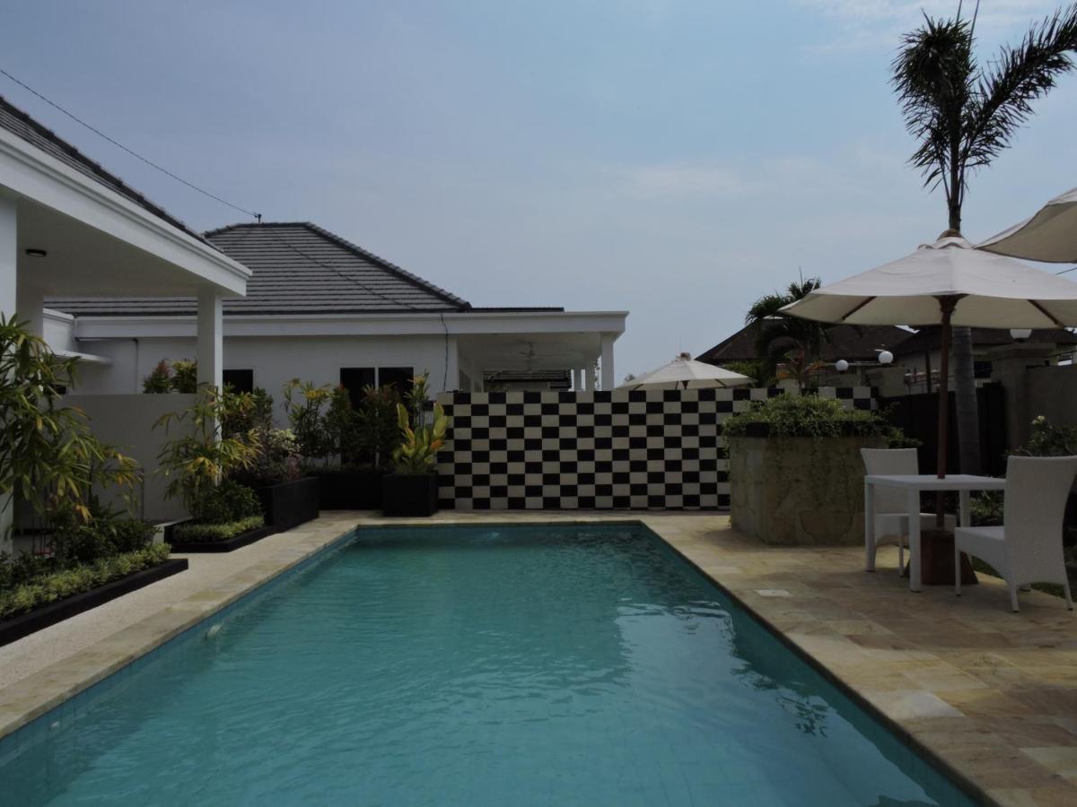 Kartika Villas Lovina  Exterior photo