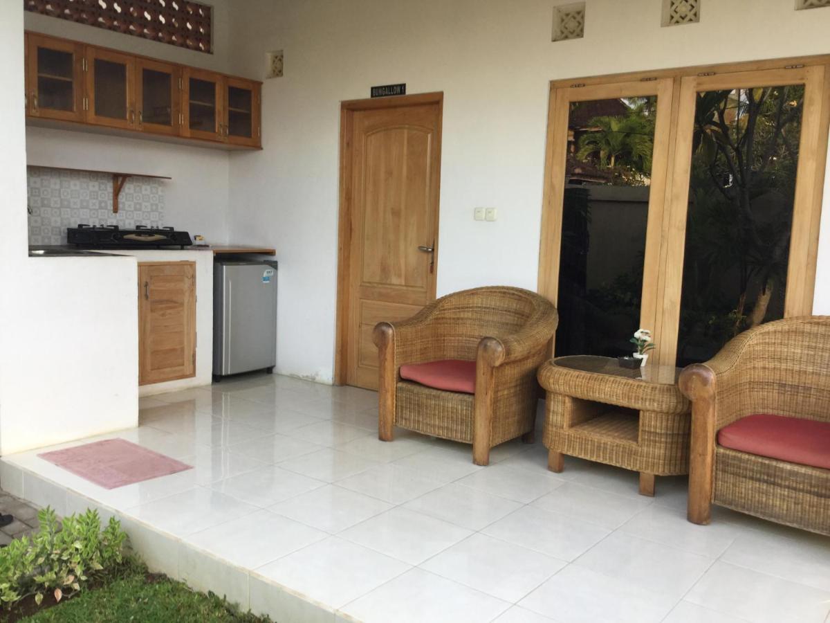 Kartika Villas Lovina  Exterior photo